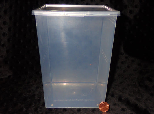 Mini habitat 5” x 5″ x 7” Vented Square cup 80 oz pack of 3